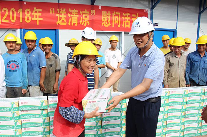 0720活动现场二。。。。。。。。陆升辉摄。。。。。。。。.JPG