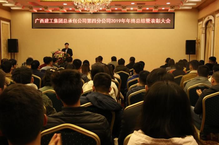 5.2聚会现场。。。。。。陈华蓉 摄700.JPG