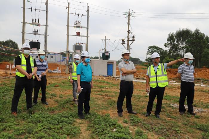 6.1钟山碧水御景项目检查现场。。。。。。侯健杰 摄700.JPG