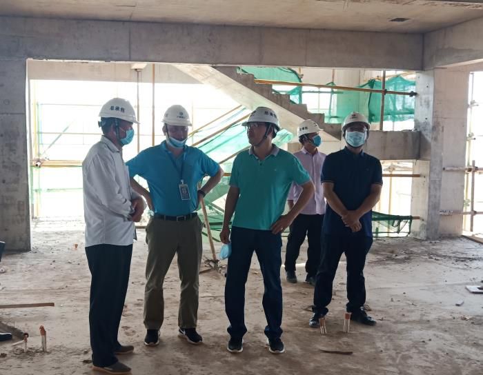 7.2指导事情。。。。。。陈其毅 摄700.jpg