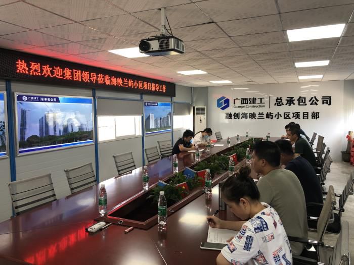 2.1聚会现场。。。。。。。。冯钊 摄 (2)700.jpg