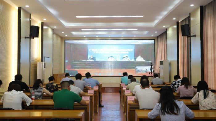 9.1总承包公司分会场。。。。。。。李立云 摄700.JPG