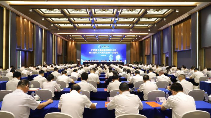 聚会现场。。。。。。李立云 摄.jpg