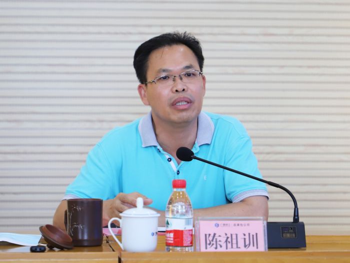 陈祖训讲话。。。。。。李立云 摄.jpg