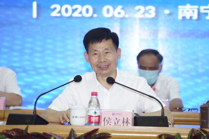 候立林讲话 王威海 摄.jpg