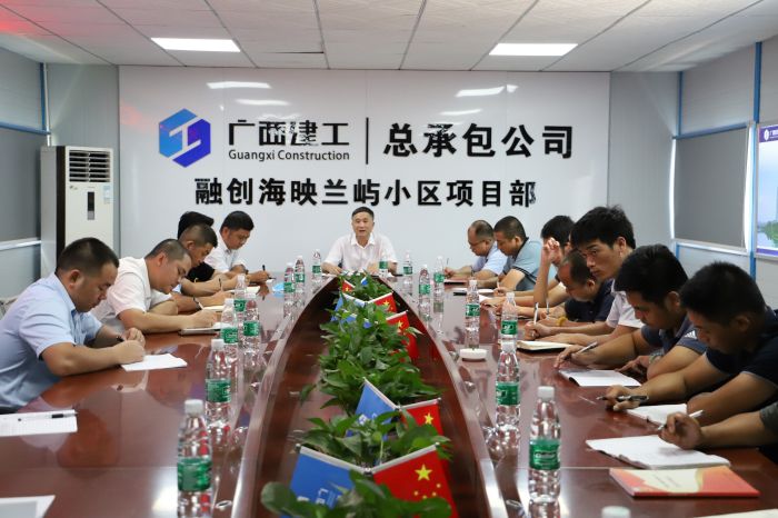 张强作指示。。。。。。。。侯建杰 摄.jpg