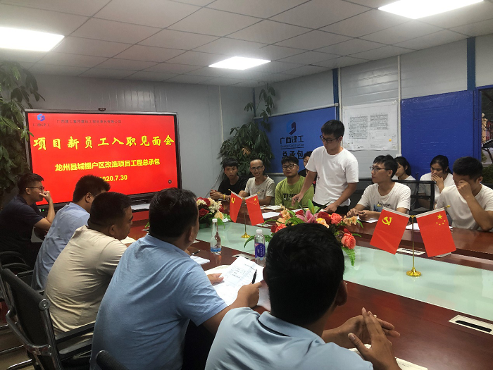 聚会现场。。。。。。。卢瑞阳 摄.png