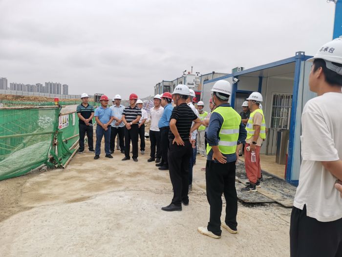 54检查现场。。。。。。。。罗凯 摄 (2).jpg