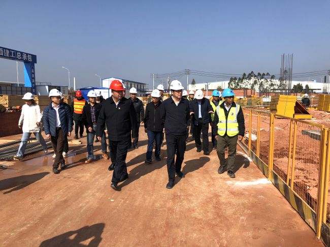 调研现场。。。。。。祁建强 摄.jpg