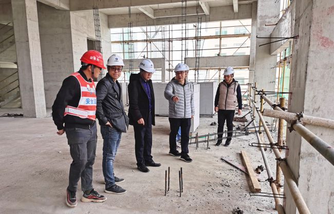 （备。。。。。。。。┫殖〖觳橹傅际┕で樾。。。。。。。。陆大南  摄.jpg