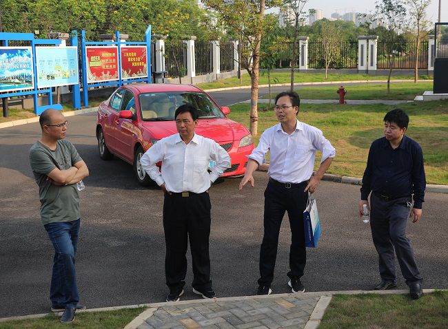 调研现。。。。。。ㄐ尥迹.jpg