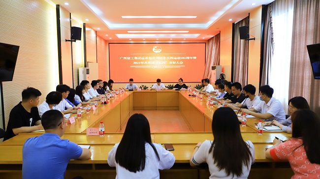 聚会现场。。。。。ㄐ尥迹├盍⒃ 摄.jpg