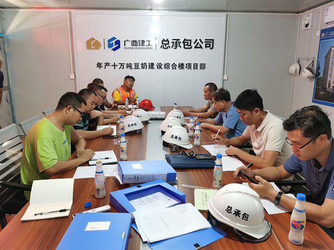 聚会现场。。。。。。。。林劭鸿 摄（修图）.jpg