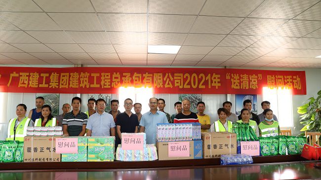 合影。。。。。杨钰 摄（修图）.jpg