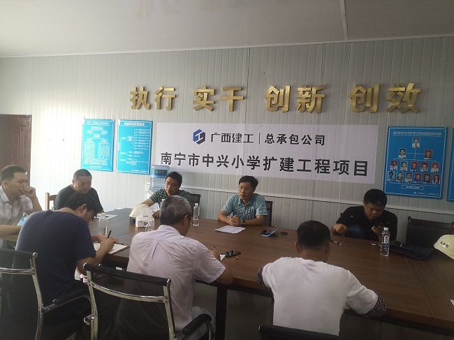 聚会现场。。。。。。邓胜华 摄（修图）.jpg