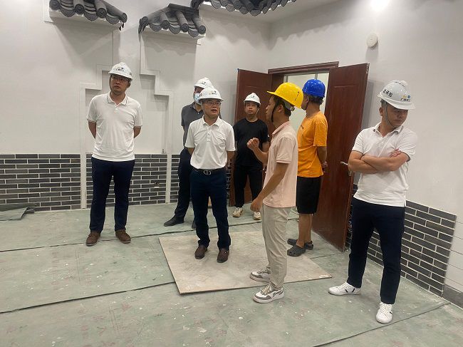 指导现场。。。。。。。。赵龙斌 摄（修图）.jpg