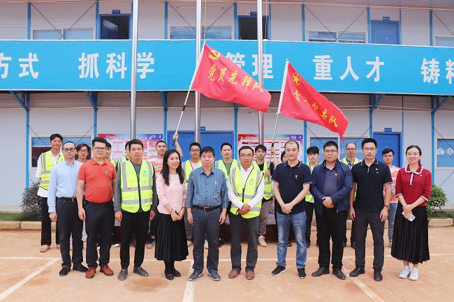 合影留念。。。。。周煜川 摄（修图）.jpg