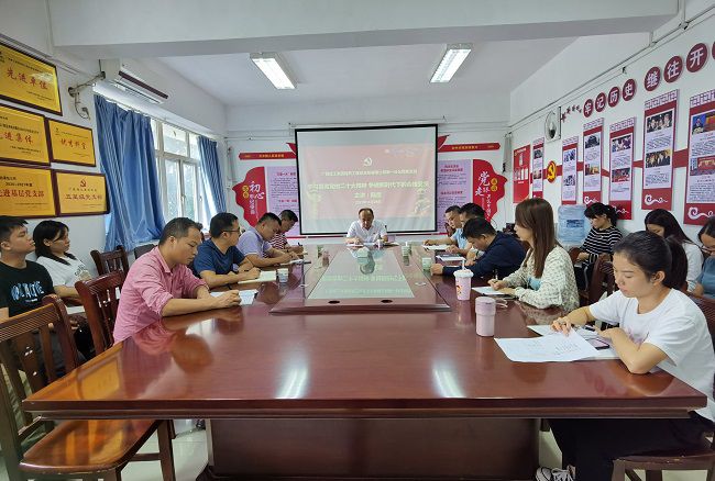 聚会现场。。。。。。。韦文 摄（修图）.jpg