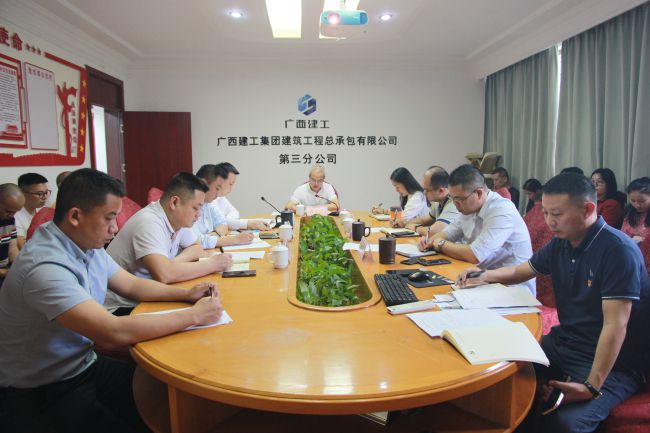 聚会现场。。。。。。梁红玉 摄（修图）.jpg