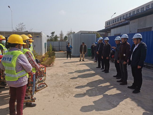 慰问活动现场。。。。。。王瑾贞 摄（修图）.jpg