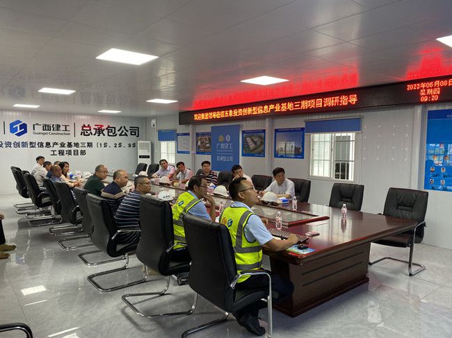 聚会现。。。。。。。。ㄐ尥迹.jpg