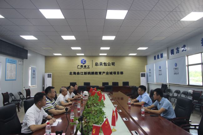 座谈会现场。。。。。梁红玉 摄（修图）.jpg