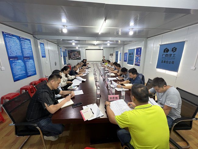 聚会现场。。。。。。。。廖之锭 摄（修图）.jpg