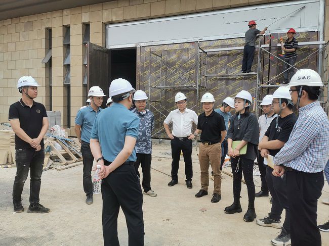 项目现场。。。。。。王瑾贞 摄（修图）.jpg