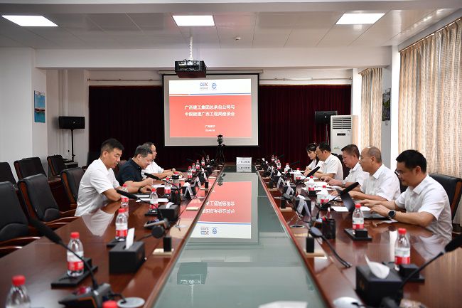 聚会现场。。。。。ㄐ尥迹.jpg